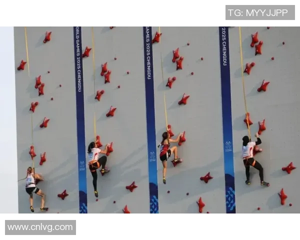 深入分析成都攀岩队边路渗透战术的独特魅力与实战应用